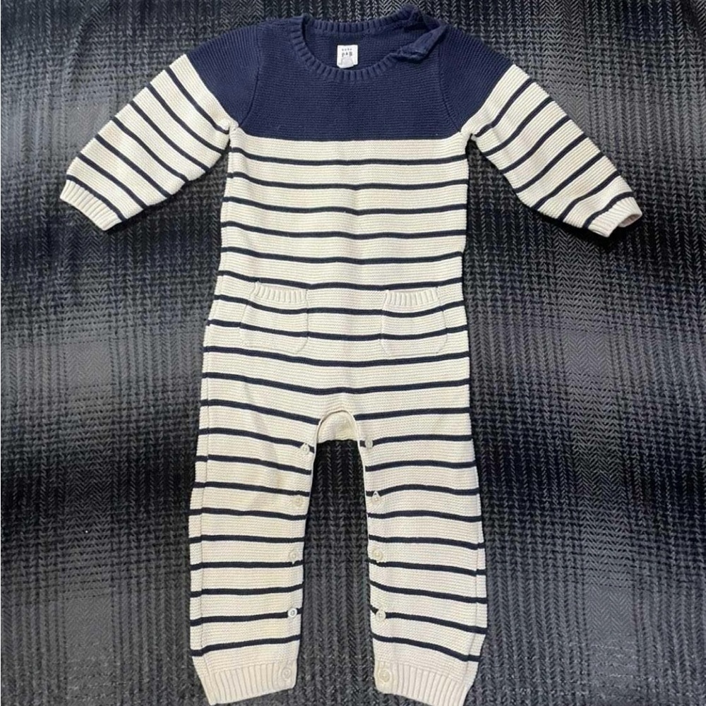 Baby gap warm knit romper